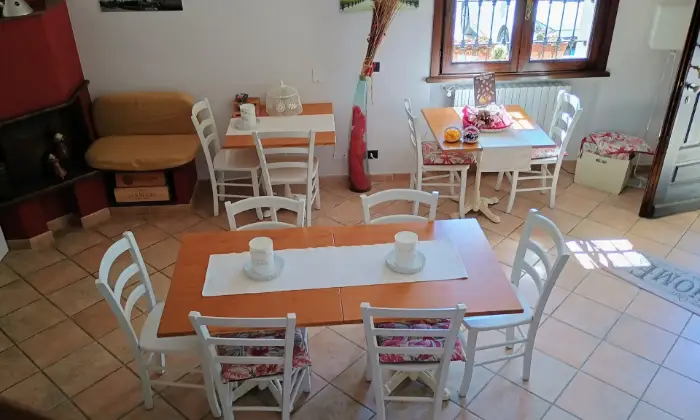 Rexer-La-Morra-Villa-con-piscina-nelle-Langhe-adibita-a-BB-Altro