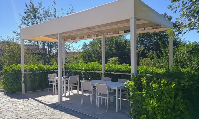 Rexer-La-Morra-Villa-con-piscina-nelle-Langhe-adibita-a-BB-Altro