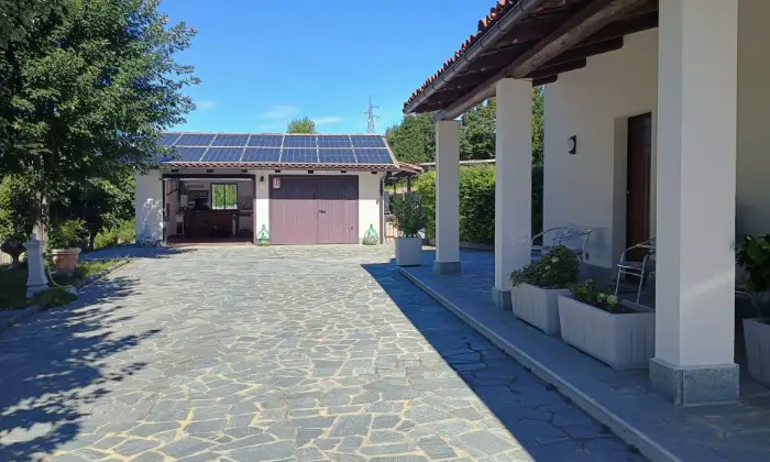 Rexer-La-Morra-Villa-con-piscina-nelle-Langhe-adibita-a-BB-Altro
