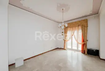 Rexer-Barcellona-Pozzo-di-Gotto-Spazioso-Appartamento-al-Primo-Piano-Altro