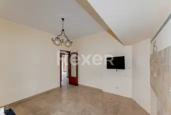 Rexer-Barcellona-Pozzo-di-Gotto-Spazioso-Appartamento-al-Primo-Piano-Altro