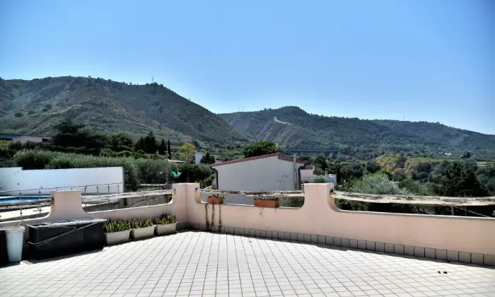 Rexer-Villa-San-Giovanni-VILLA-CON-PISCINA-E-VISTA-PANORAMICA-Altro