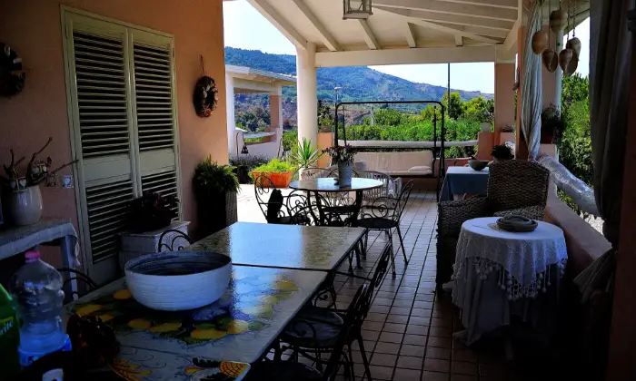 Rexer-Villa-San-Giovanni-VILLA-CON-PISCINA-E-VISTA-PANORAMICA-Altro