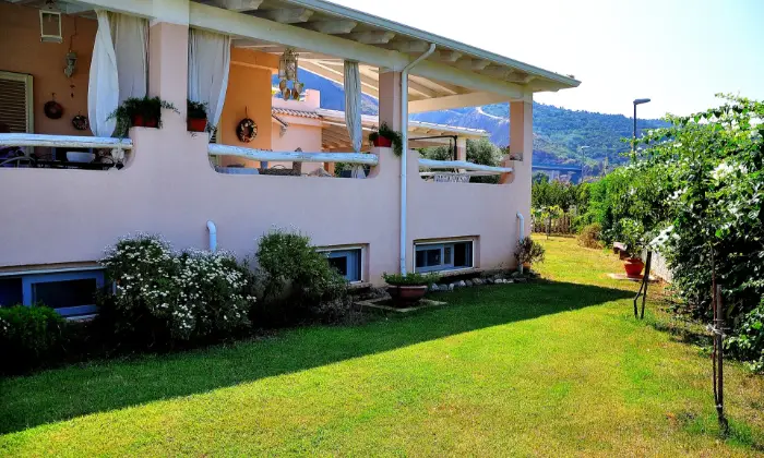 Rexer-Villa-San-Giovanni-VILLA-CON-PISCINA-E-VISTA-PANORAMICA-Altro
