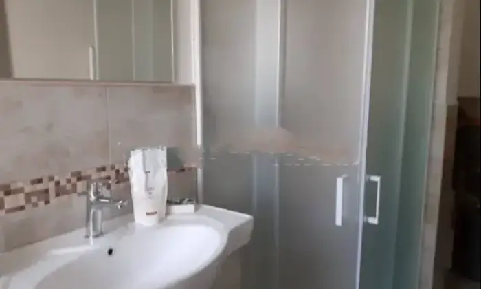 Rexer-Catania-Appartamento-in-Via-Adelia-Catania-Bagno