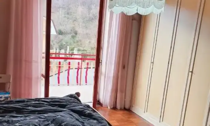 Rexer-Summonte-Casa-in-provincia-di-Avellino-CameraDaLetto