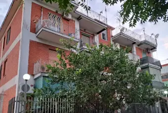 Rexer-Caivano-Intero-stabile-in-vendita-in-via-Appia-a-Pascarola-Caivano-Terrazzo
