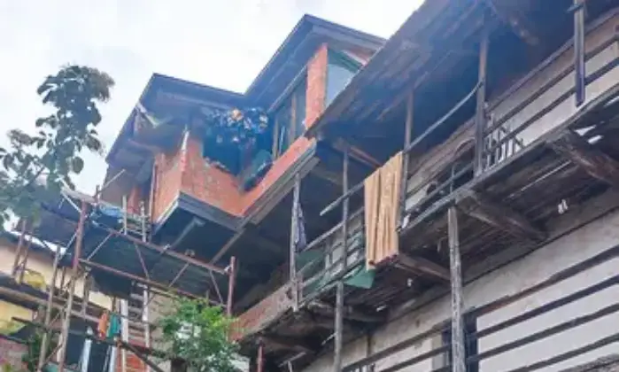 Rexer-BrovelloCarpugnino-Casa-con-giardino-e-cascina-terreno-Terrazzo