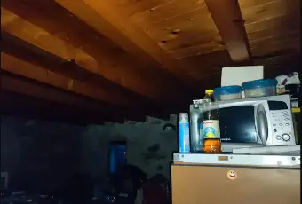 Rexer-BrovelloCarpugnino-Casa-con-giardino-e-cascina-terreno-Cucina