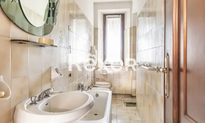 Rexer-BRESCIA-Porzione-di-cascina-Bagno
