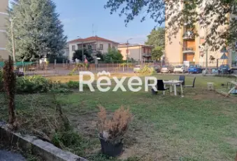 Rexer-SOVICO-Bilocale-attualmente-locato-con-possibilit-di-acquisto-box-auto-Giardino
