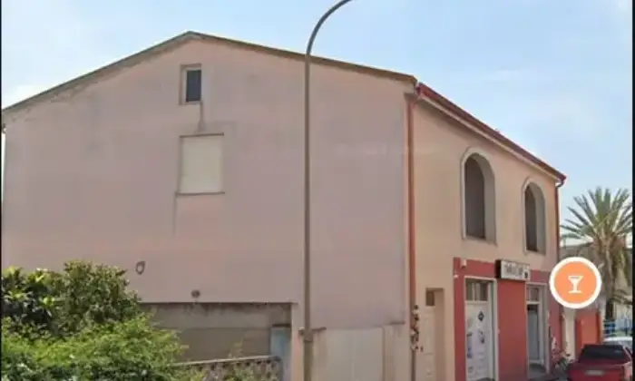 Rexer-Decimoputzu-Casa-piu-attivit-commerciale-Terrazzo
