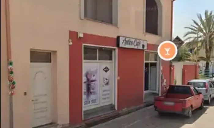 Rexer-Decimoputzu-Casa-piu-attivit-commerciale-Garage