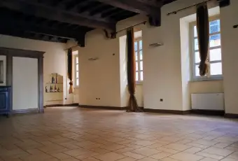 Rexer-Acqui-Terme-Palazzo-storico-con-locale-commerciale-e-tre-abitazioni-Altro