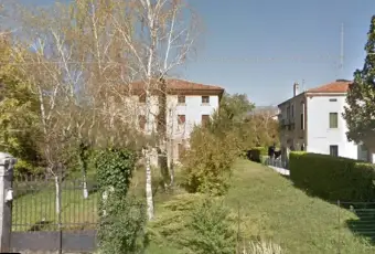 Rexer-Sacile-Villa-unifamiliare-in-vendita-in-viale-Trento-a-Sacile-Giardino