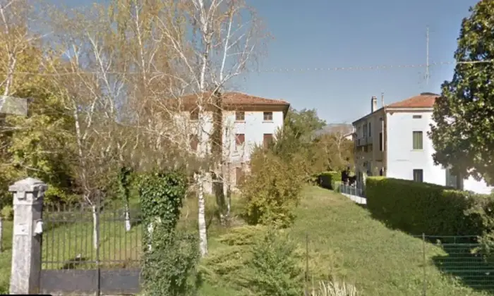 Rexer-Sacile-Villa-unifamiliare-in-vendita-in-viale-Trento-a-Sacile-Giardino