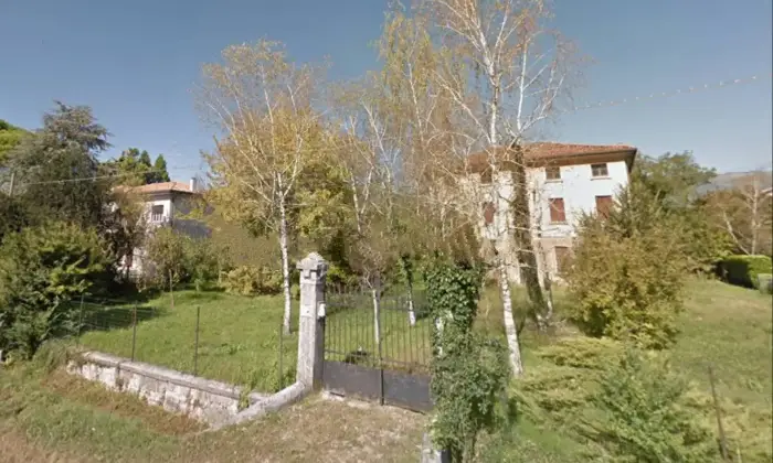 Rexer-Sacile-Villa-unifamiliare-in-vendita-in-viale-Trento-a-Sacile-Giardino