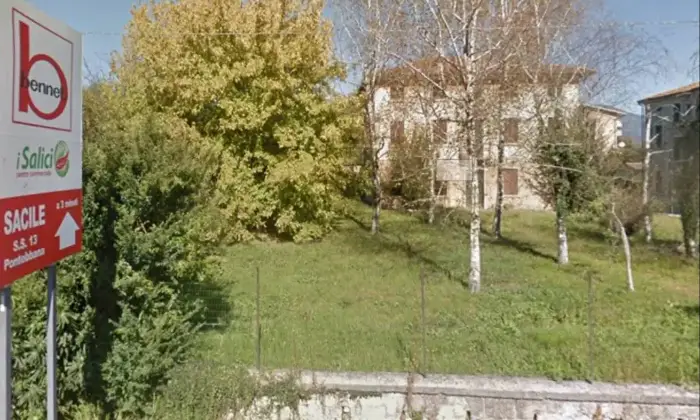 Rexer-Sacile-Villa-unifamiliare-in-vendita-in-viale-Trento-a-Sacile-Giardino