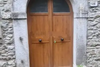 Rexer-Fivizzano-Appartamento-su-due-piani-in-vendita-in-via-Canale-Fivizzano-Altro