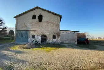 Rexer-San-Martino-in-Rio-Vendesi-casale-in-via-Gazzata-a-San-Martino-in-Rio-Terrazzo