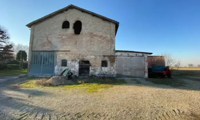 Rexer-San-Martino-in-Rio-Vendesi-casale-in-via-Gazzata-a-San-Martino-in-Rio-Terrazzo