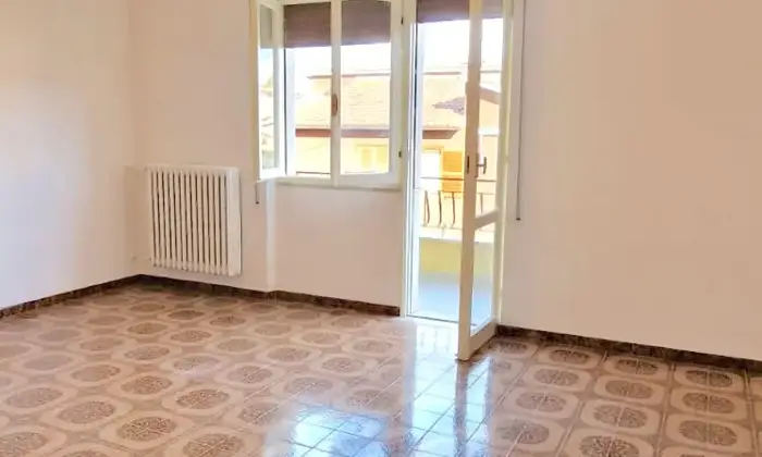Rexer-Sutri-Appartamento-con-giardino-esclusivo-in-Via-Nicola-Capotondi-Sutri-Altro