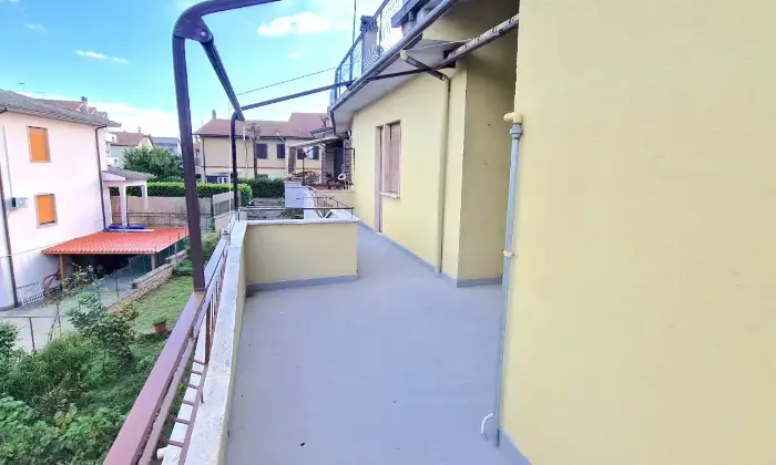 Rexer-Sutri-Appartamento-con-giardino-esclusivo-in-Via-Nicola-Capotondi-Sutri-Altro