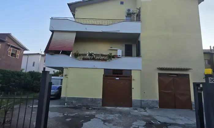 Rexer-Sutri-Appartamento-con-giardino-esclusivo-in-Via-Nicola-Capotondi-Sutri-Altro