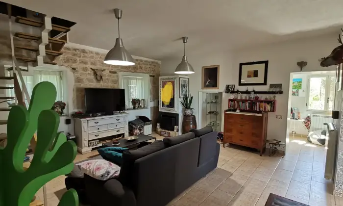 Rexer-Scicli-Villa-unifamiliare-in-contesto-residenziale-con-vista-mare-Salone