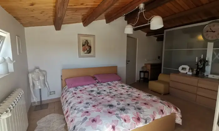 Rexer-Scicli-Villa-unifamiliare-in-contesto-residenziale-con-vista-mare-CameraDaLetto