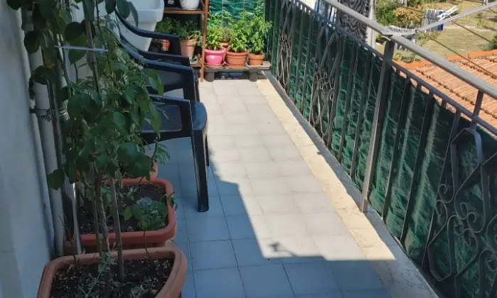 Rexer-Vibonati-Appartamento-su-due-piani-in-via-Carlo-Pisacane-a-Vibonati-Giardino