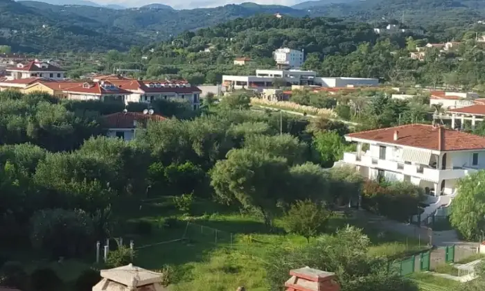 Rexer-Vibonati-Appartamento-su-due-piani-in-via-Carlo-Pisacane-a-Vibonati-Terrazzo