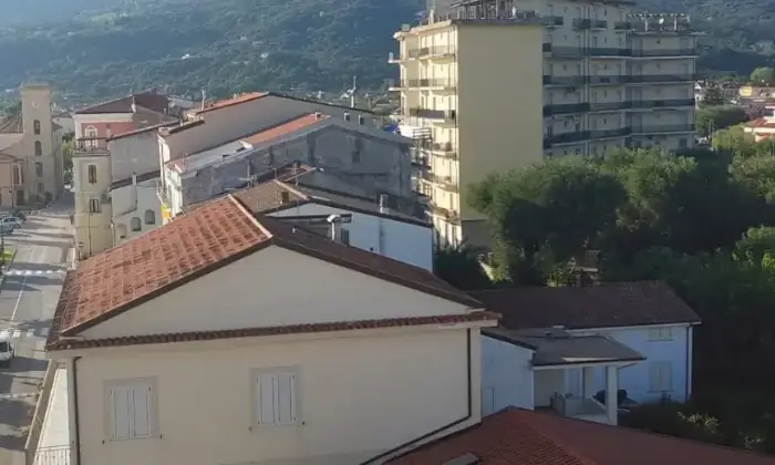 Rexer-Vibonati-Appartamento-su-due-piani-in-via-Carlo-Pisacane-a-Vibonati-Terrazzo