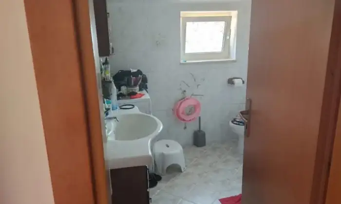 Rexer-Vibonati-Appartamento-su-due-piani-in-via-Carlo-Pisacane-a-Vibonati-Bagno