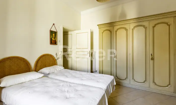 Rexer-Apiro-Terratetto-con-garage-da-ristrutturare-ad-Apiro-Altro