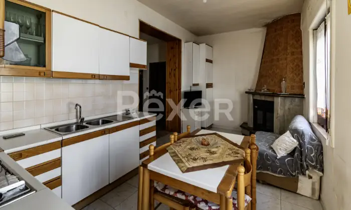 Rexer-Baiano-Casa-indipendente-a-Baiano-Altro