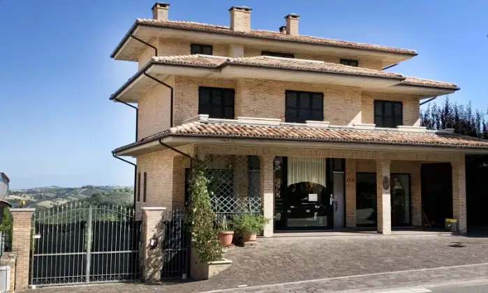 Rexer-Montappone-Casa-indipendente-in-vendita-Terrazzo
