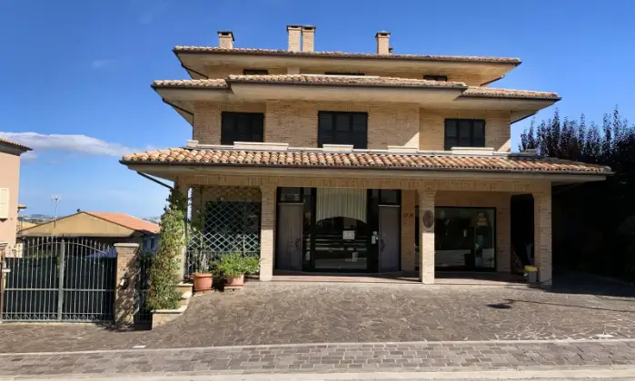 Rexer-Montappone-Casa-indipendente-in-vendita-Terrazzo