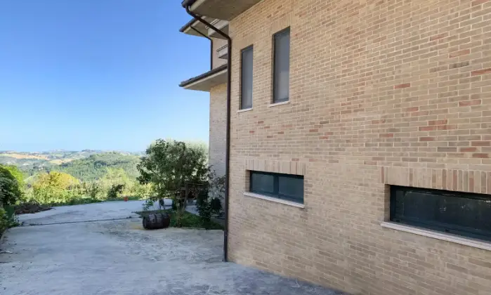 Rexer-Montappone-Casa-indipendente-in-vendita-Terrazzo