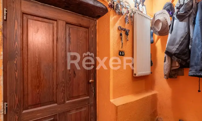 Rexer-Inverso-Pinasca-Casa-indipendente-del-con-ampi-spazi-e-potenziale-Altro