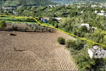 Rexer-Isola-del-Gran-Sasso-dItalia-Quasi-m-di-terreno-edificabile-da-unazienda-agricola-Terrazzo