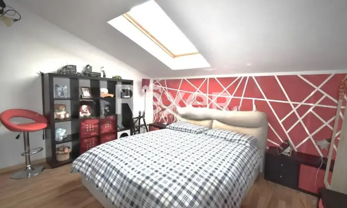 Rexer-Missaglia-Appartamento-in-corte-Altro