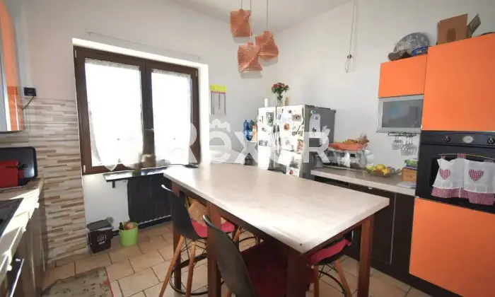 Rexer-Missaglia-Appartamento-in-corte-Altro