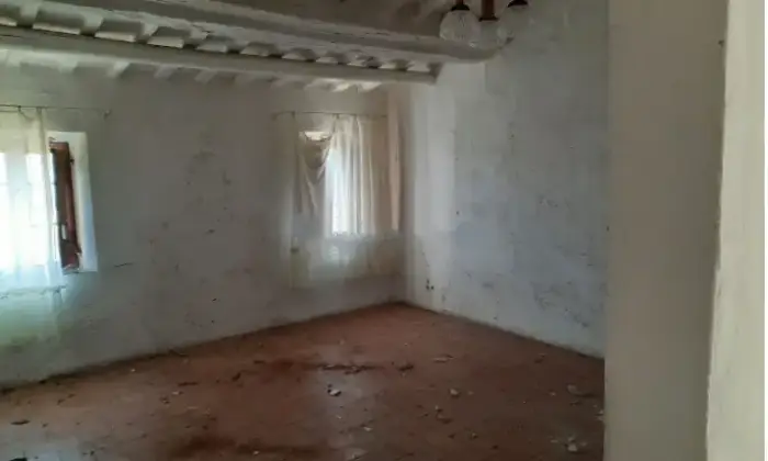 Rexer-Santa-Maria-Nuova-Casale-in-vendita-in-via-Francescona-Santa-Maria-Nuova-Altro