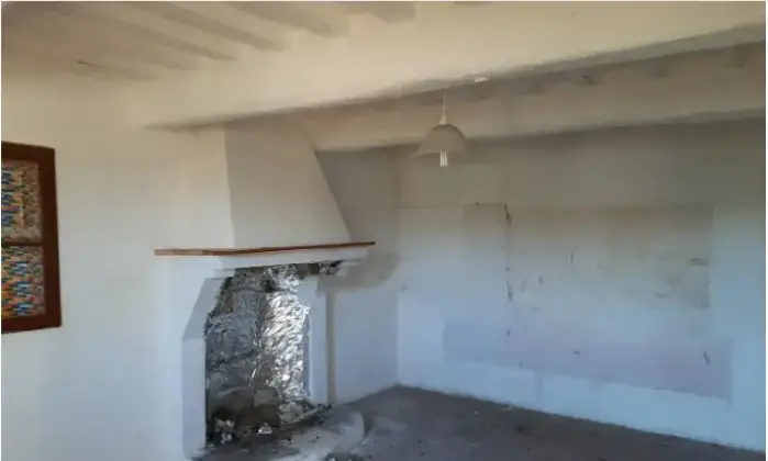 Rexer-Santa-Maria-Nuova-Casale-in-vendita-in-via-Francescona-Santa-Maria-Nuova-Altro
