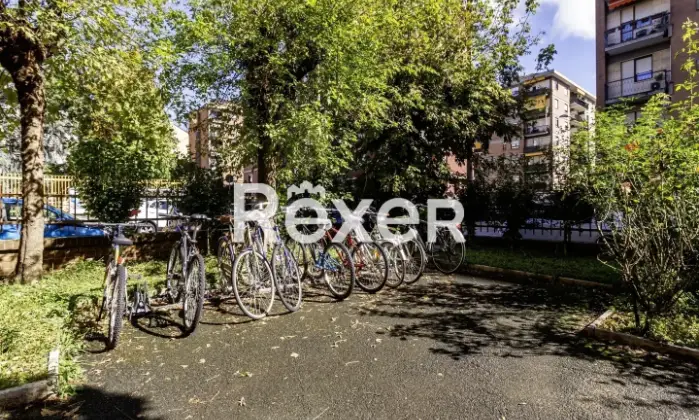 Rexer-TORINO-Lingotto-Appartamento-mq-con-cantina-Terrazzo