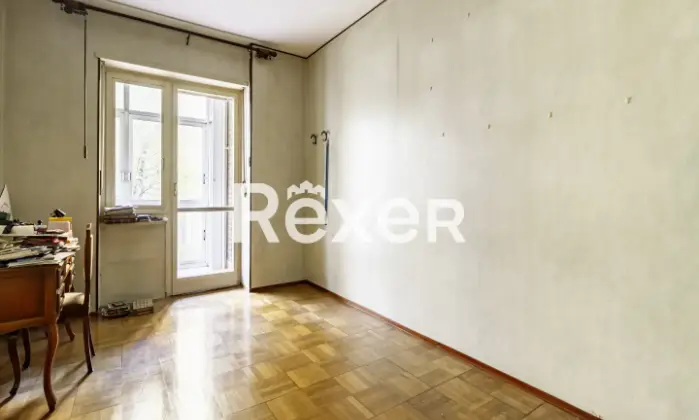 Rexer-TORINO-Lingotto-Appartamento-mq-con-cantina-Altro