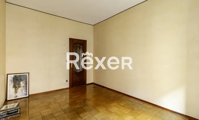 Rexer-TORINO-Lingotto-Appartamento-mq-con-cantina-Altro