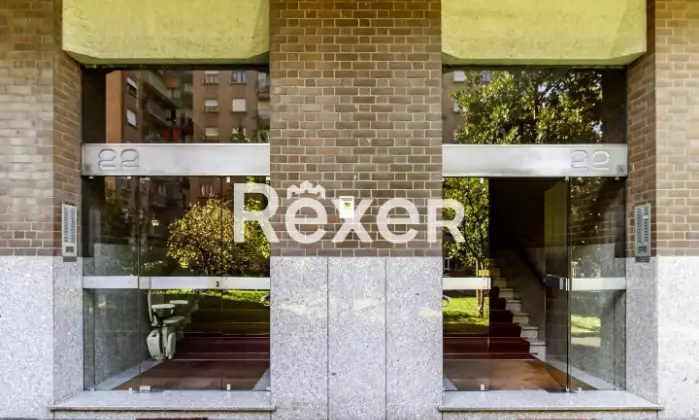 Rexer-TORINO-Lingotto-Appartamento-mq-con-cantina-Terrazzo