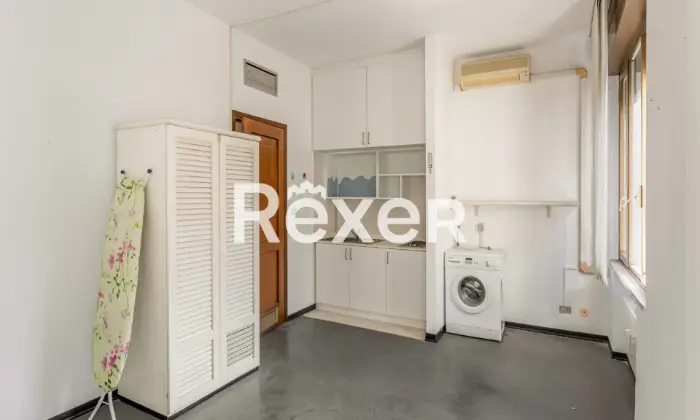 Rexer-GENOVA-Ottimo-investimento-immobiliare-in-un-palazzo-nel-pieno-centro-di-Genova-Altro
